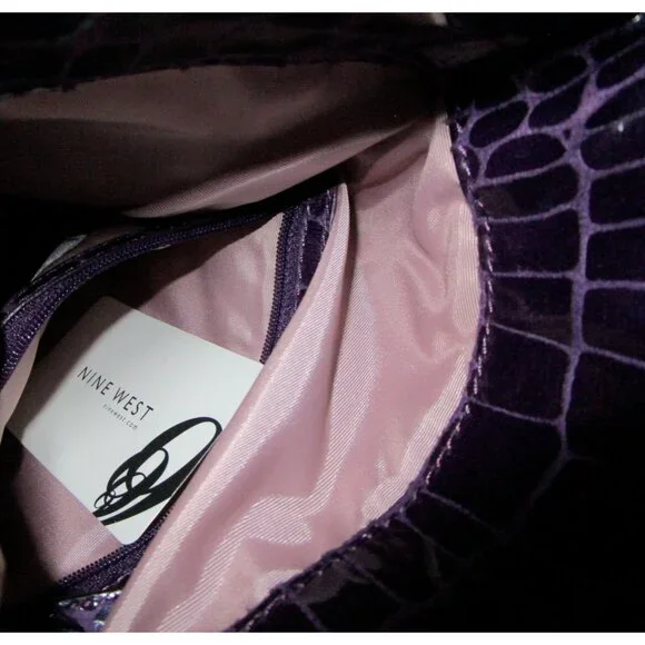 Nine West Clutch Purse -Purple Faux Snakeskin Leather with Bow -New without tags - Picture 11 of 16